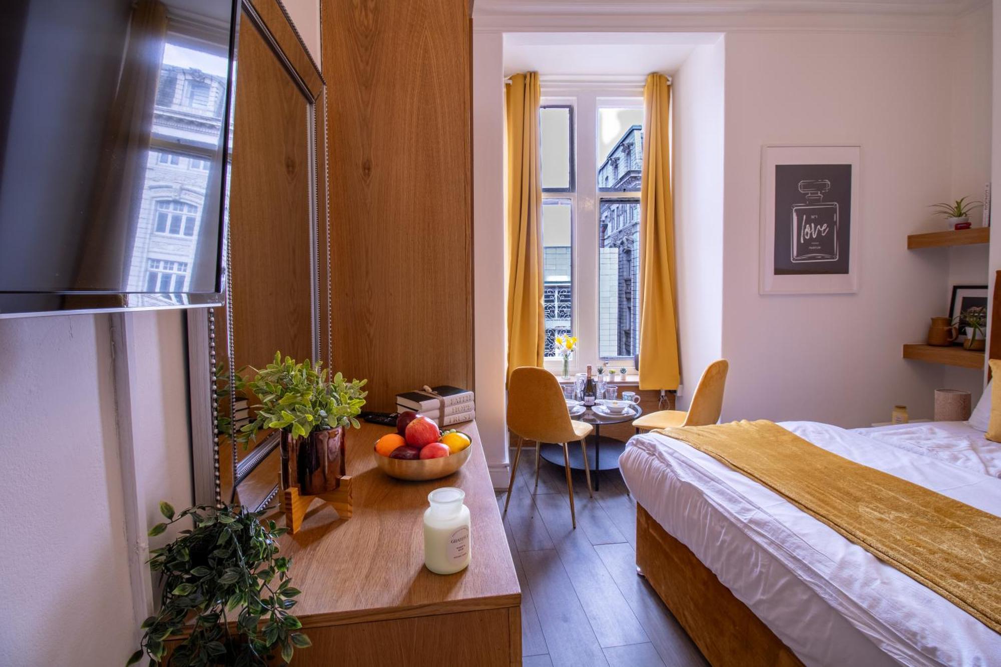 Spacious Studio Apartment On Oxford Street 9Gc London Exterior photo